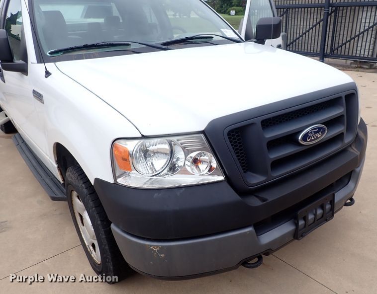 image for item DS7104 2005 Ford F150  SuperCab pickup truck