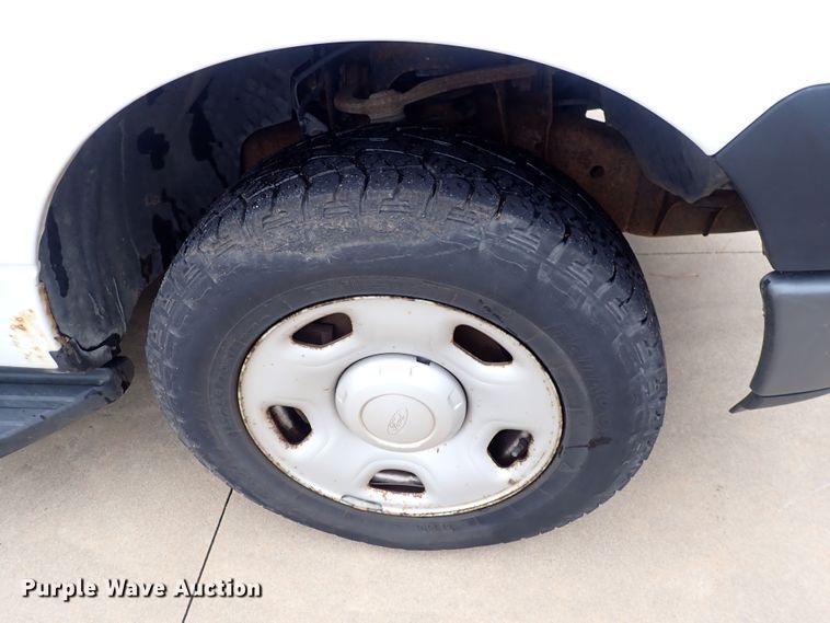 image for item DS7104 2005 Ford F150  SuperCab pickup truck