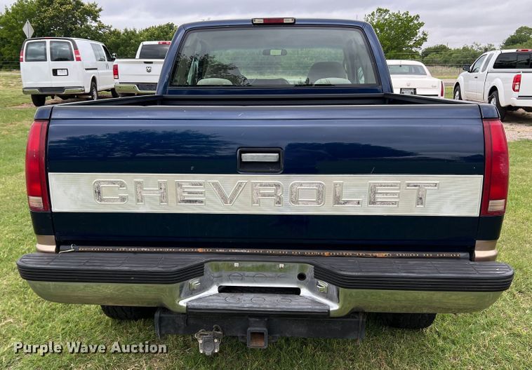 image for item DS8275 1996 Chevrolet K1500  Ext. Cab pickup truck