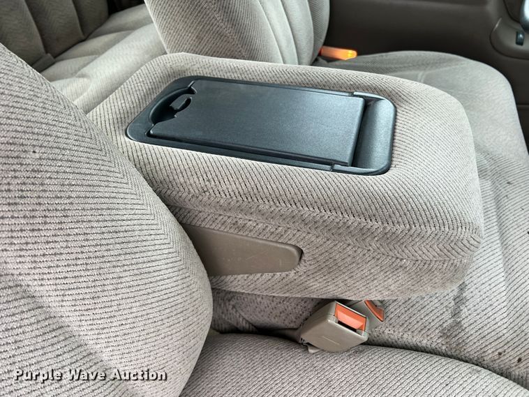 image for item DS8275 1996 Chevrolet K1500  Ext. Cab pickup truck