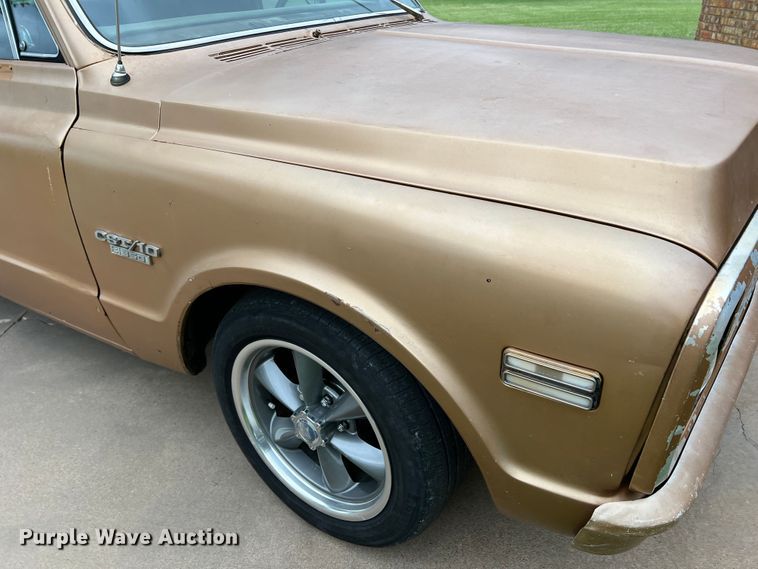 image for item DS8276 1969 Chevrolet C10  pickup truck