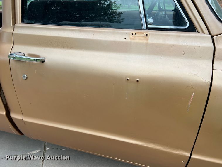 image for item DS8276 1969 Chevrolet C10  pickup truck