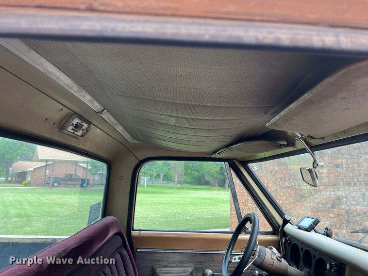 image for item DS8276 1969 Chevrolet C10  pickup truck