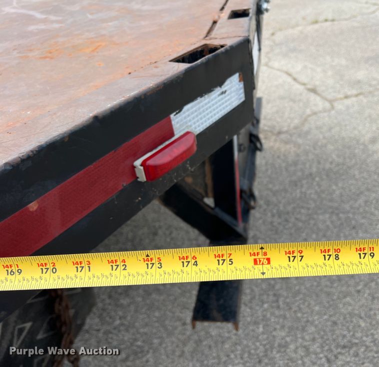 image for item DS8279 2005 Ford F750  flatbed truck