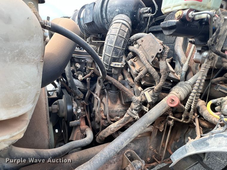 image for item DS8279 2005 Ford F750  flatbed truck