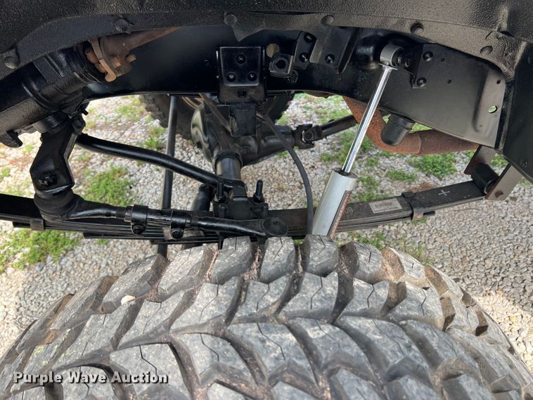 image for item DS8281 1983 GMC Sierra Classic 1500  pickup truck