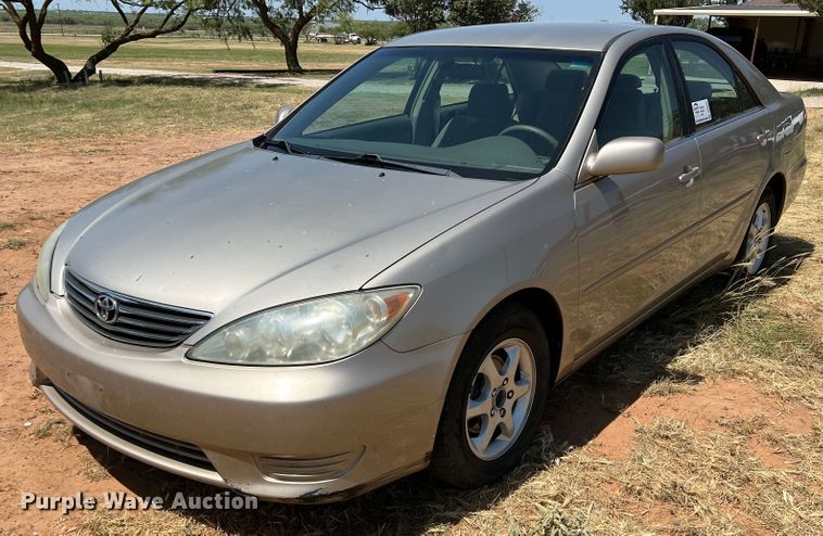 image for item DS8357 2005 Toyota Camry
