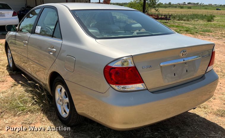 image for item DS8357 2005 Toyota Camry