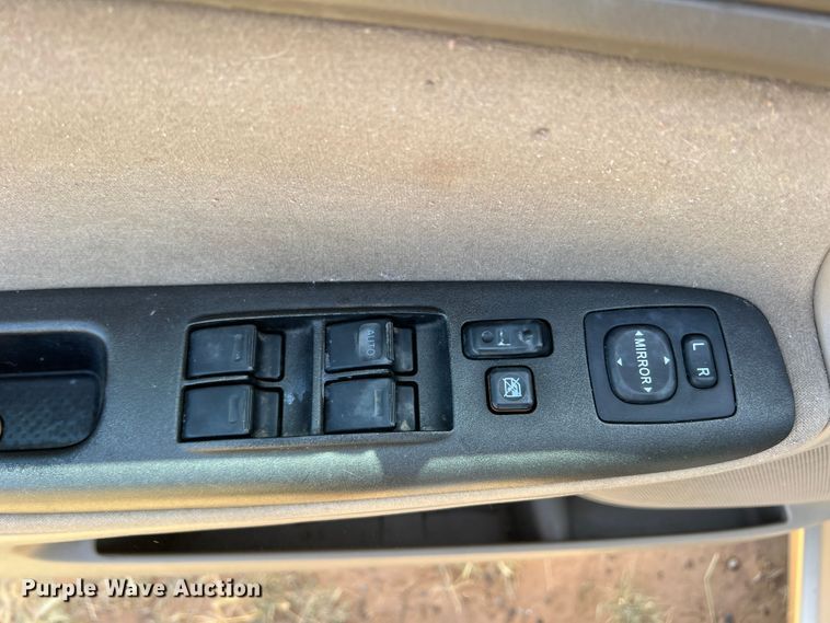 image for item DS8357 2005 Toyota Camry