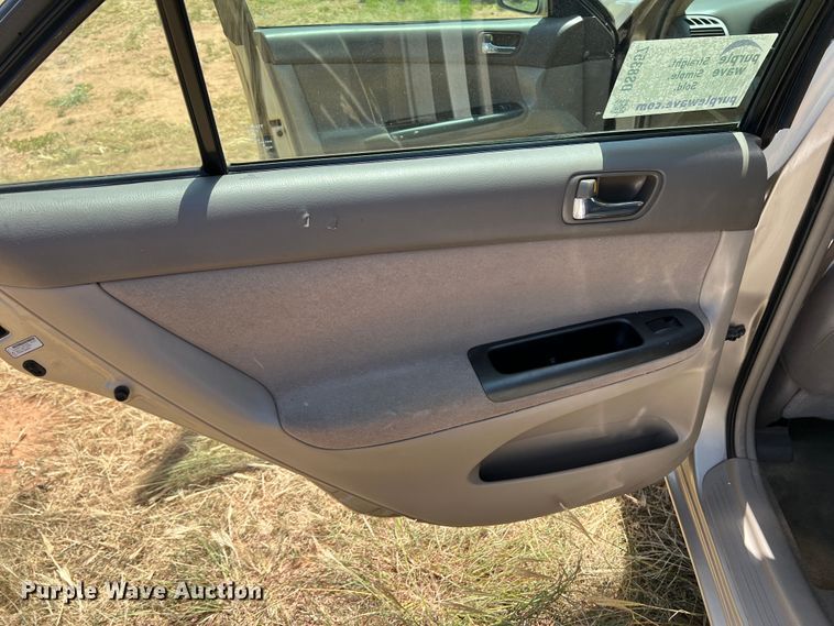 image for item DS8357 2005 Toyota Camry
