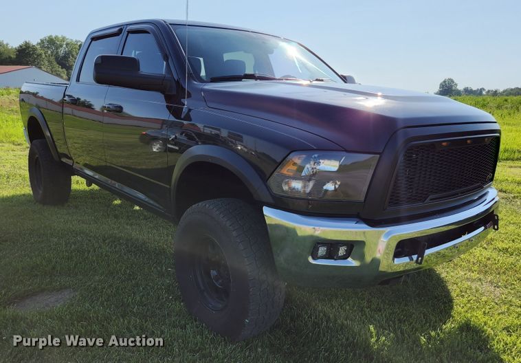 image for item HK9323 2011 Dodge Ram 2500HD Crew Cab pickup truck