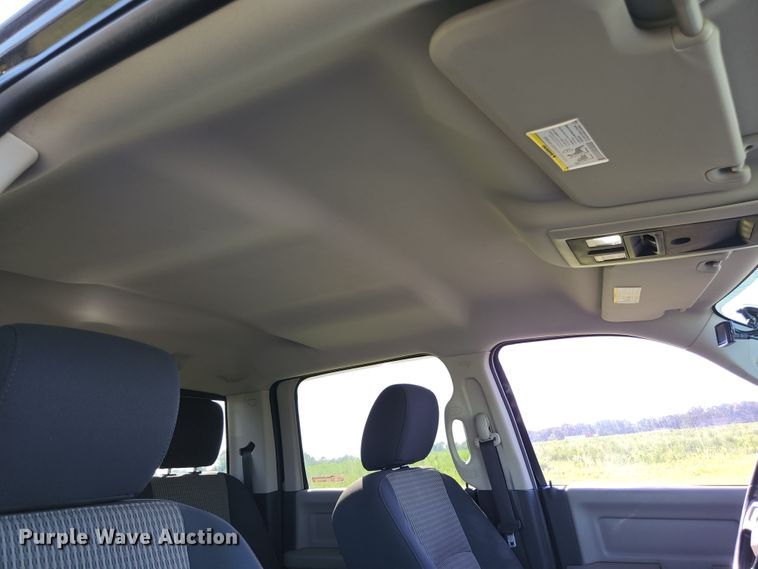 image for item HK9323 2011 Dodge Ram 2500HD Crew Cab pickup truck