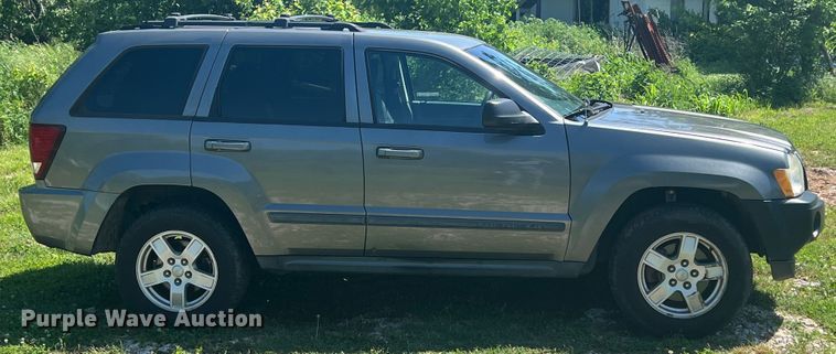 image for item HL9109 2007 Jeep Grand Cherokee Laredo  SUV