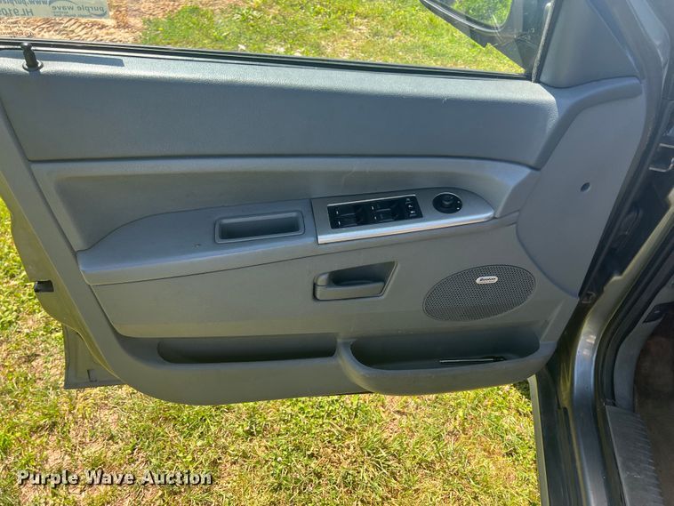 image for item HL9109 2007 Jeep Grand Cherokee Laredo  SUV