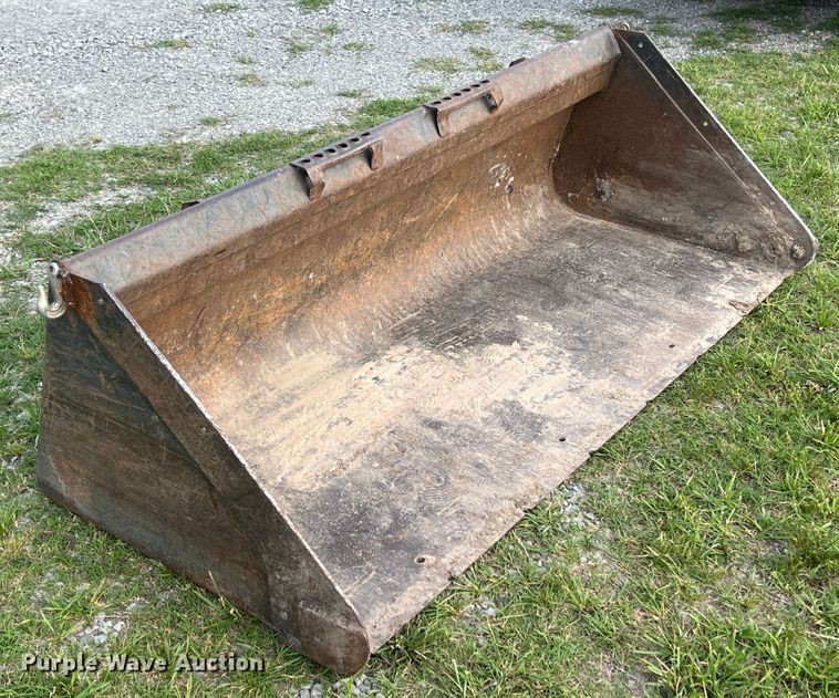 image for item HL9112 72" W skid steer bucket