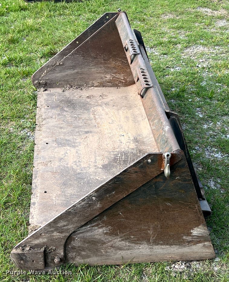 image for item HL9112 72" W skid steer bucket