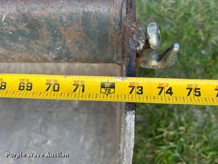 image for item HL9112 72" W skid steer bucket