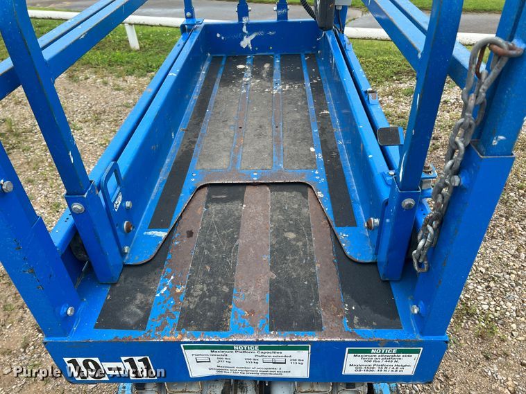 image for item HL9145 Genie GS-1930  scissor lift