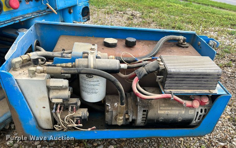 image for item HL9145 Genie GS-1930  scissor lift