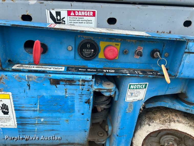 image for item HL9145 Genie GS-1930  scissor lift