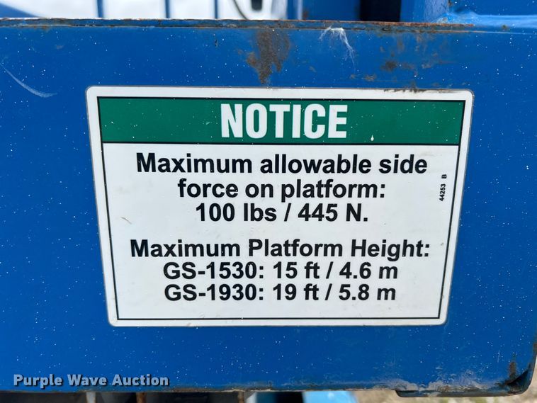 image for item HL9145 Genie GS-1930  scissor lift