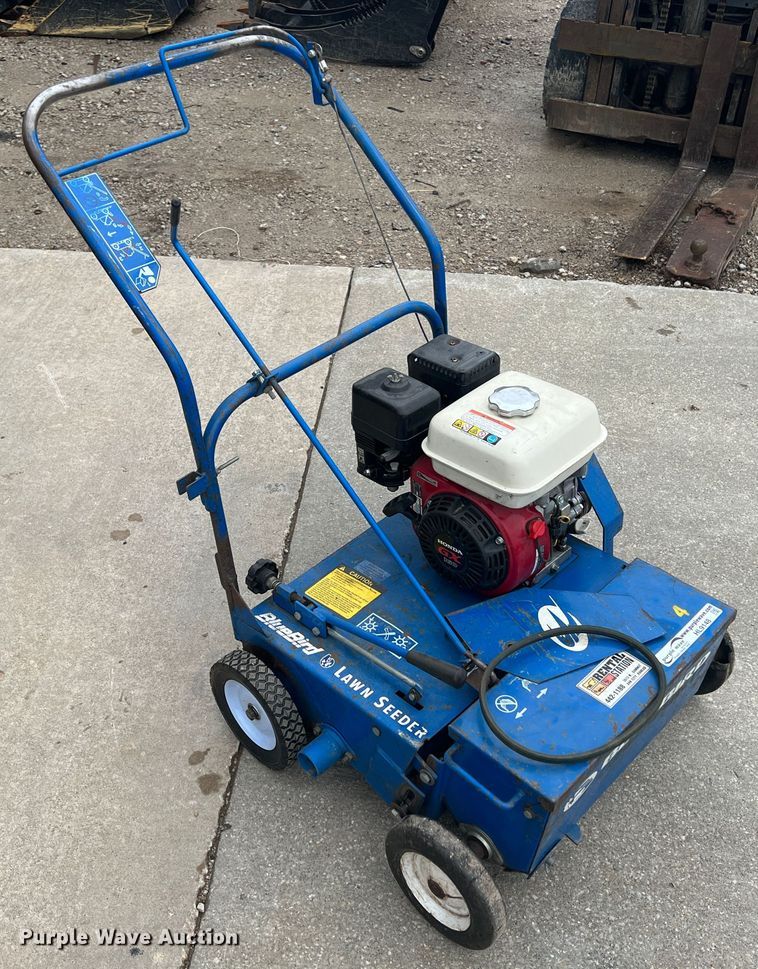 image for item HL9148 Blue Bird  seeder