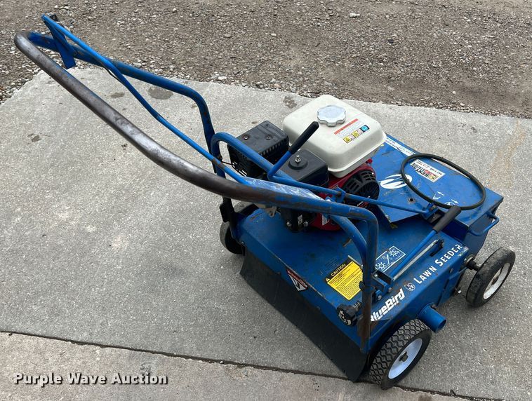 image for item HL9148 Blue Bird  seeder