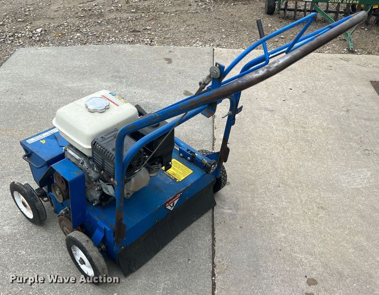 image for item HL9148 Blue Bird  seeder