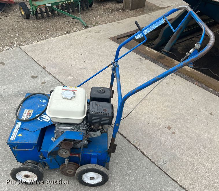 image for item HL9148 Blue Bird  seeder