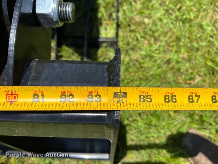 image for item HL9155 75" W skid steer rock grapple bucket