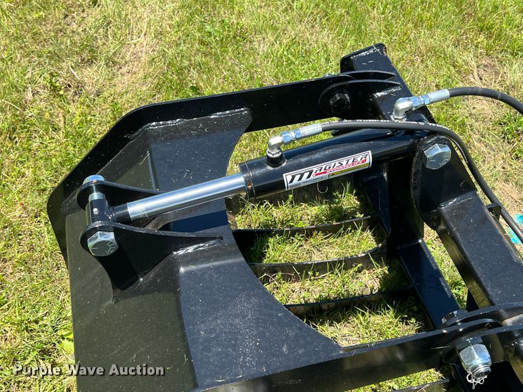 image for item HL9158 80" W skid steer rock grapple bucket