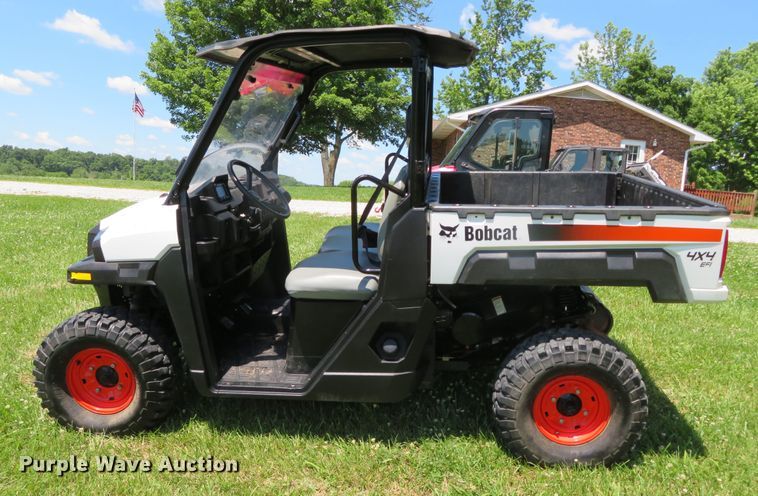 image for item JC9293 2020 Bobcat UV34  utility vehicle