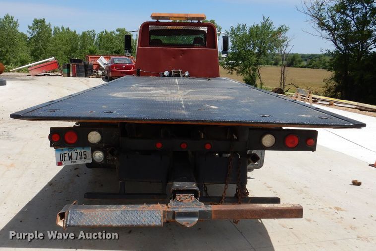 image for item JH9717 2003 International 4300  rollback truck