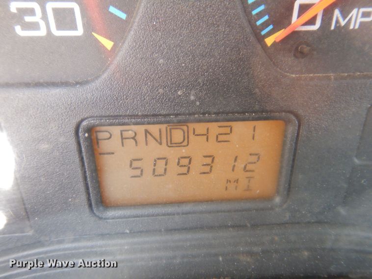 image for item JH9717 2003 International 4300  rollback truck