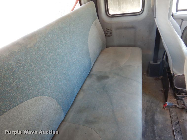 image for item JH9717 2003 International 4300  rollback truck