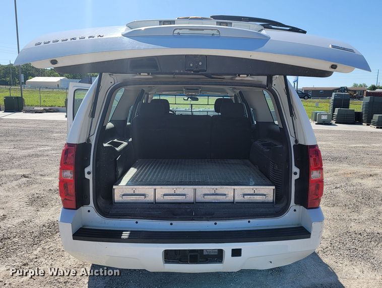 image for item JL9402 2009 Chevrolet Suburban  SUV