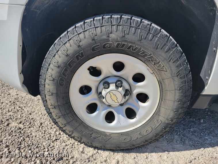 image for item JL9402 2009 Chevrolet Suburban  SUV