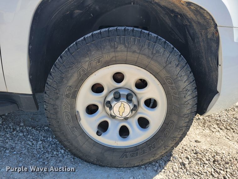 image for item JL9402 2009 Chevrolet Suburban  SUV