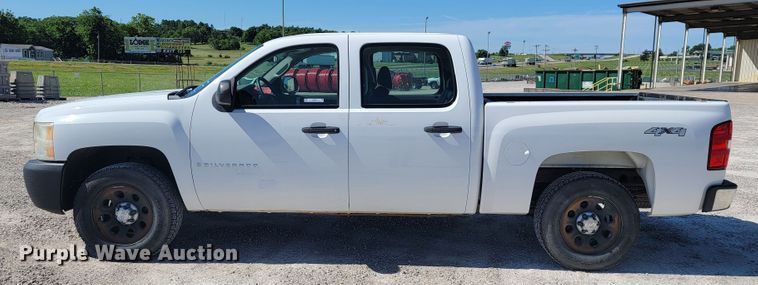 image for item JL9404 2009 Chevrolet Silverado 1500  Crew Cab pickup truck