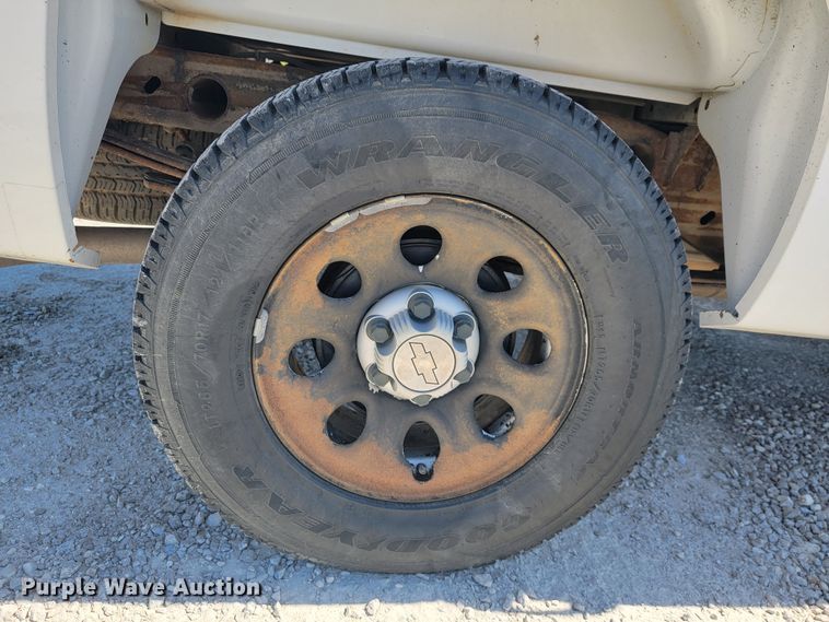 image for item JL9404 2009 Chevrolet Silverado 1500  Crew Cab pickup truck