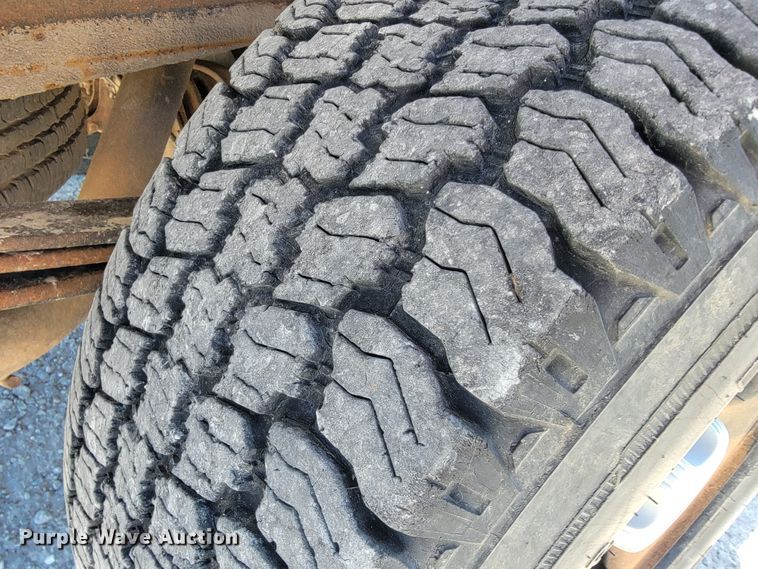 image for item JL9404 2009 Chevrolet Silverado 1500  Crew Cab pickup truck