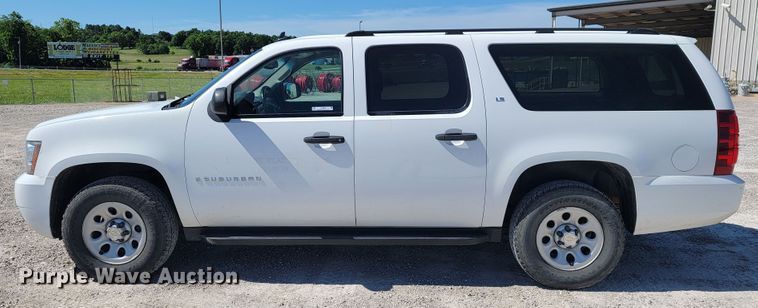 image for item JL9405 2007 Chevrolet Suburban  SUV