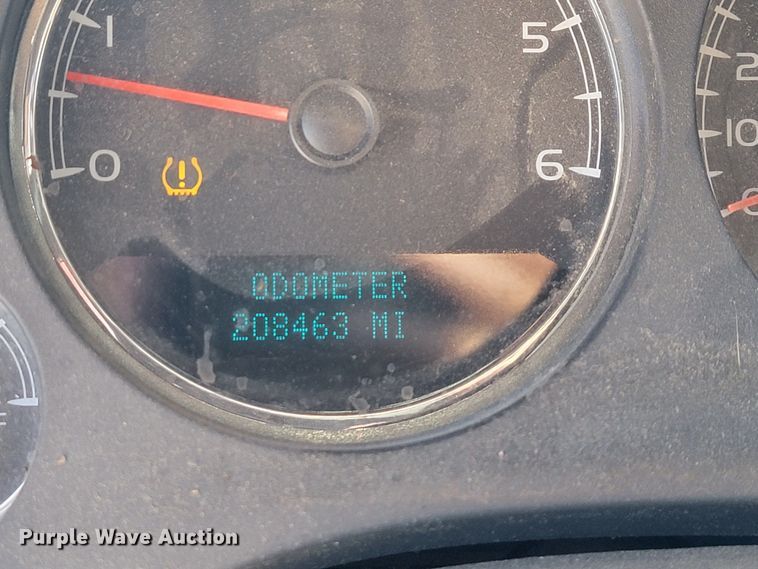 image for item JL9405 2007 Chevrolet Suburban  SUV