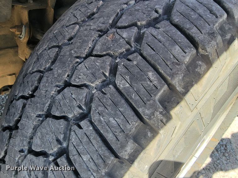 image for item JL9405 2007 Chevrolet Suburban  SUV