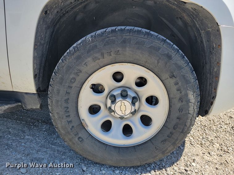 image for item JL9405 2007 Chevrolet Suburban  SUV