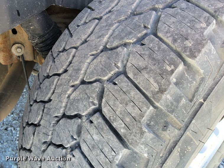 image for item JL9405 2007 Chevrolet Suburban  SUV