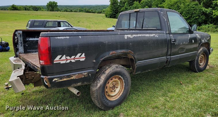 image for item JL9407 1989 Chevrolet K1500  pickup truck