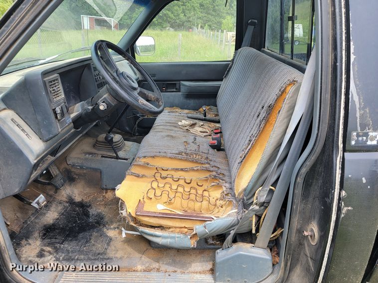 image for item JL9407 1989 Chevrolet K1500  pickup truck