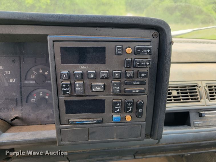 image for item JL9407 1989 Chevrolet K1500  pickup truck