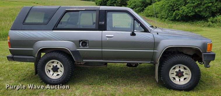 image for item JL9408 1988 Toyota 4Runner  SUV